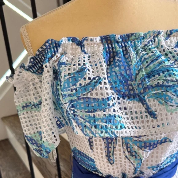 Lilly Pulitzer Blue and White Off-Shoulder Dress - Picture 2 of 6